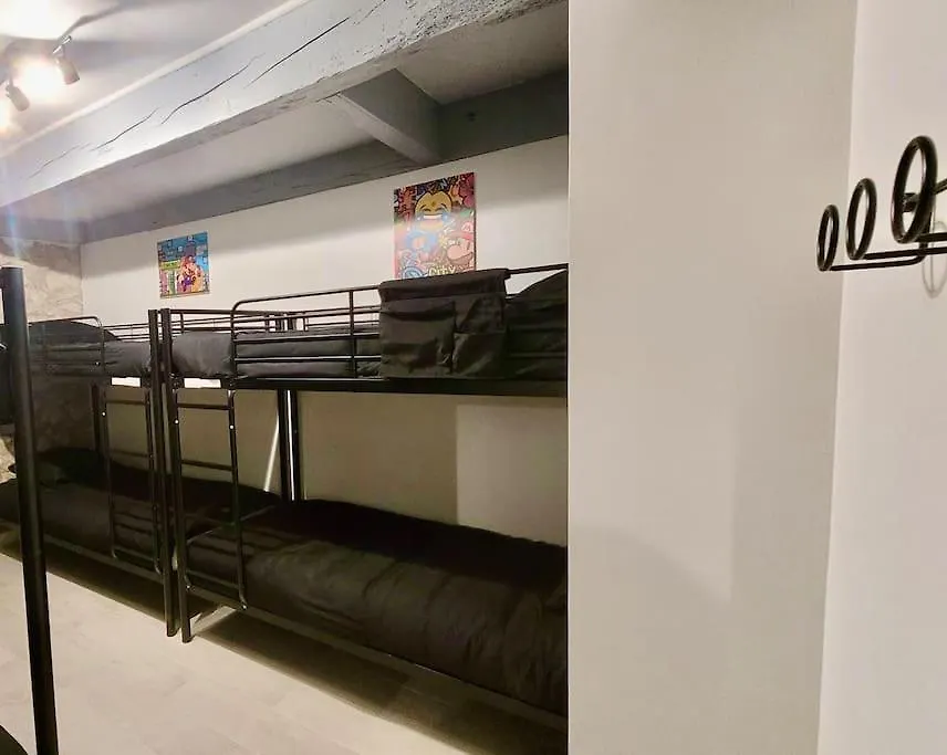 Apartment Grand T5 Avec Patio Et Sauna A 5Mn A Pied De La Plage Des Catalans Marseille France